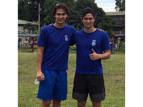 philip james younghusband sr.|James and Phil Younghusband: Bond of Brothers .